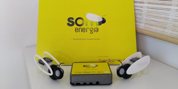 El cofybox és un petit ordinador que permet conèixer la generació d'energia a la llar